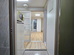 Studio apartment near the lake park 2th image
