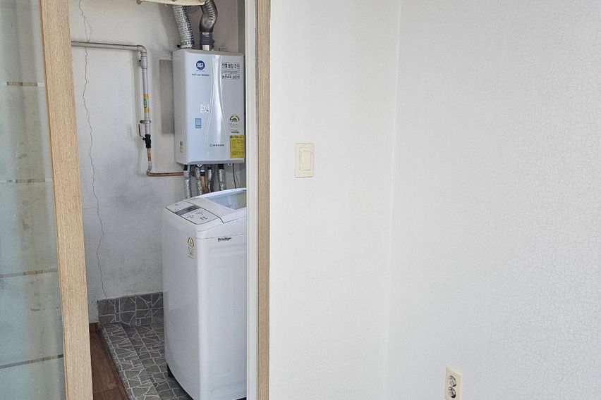 로얄하우스 205호