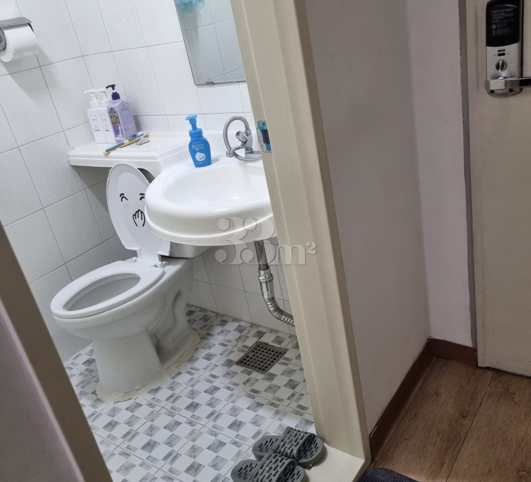 Best value-for-money accommodation in Yuseong 2th image