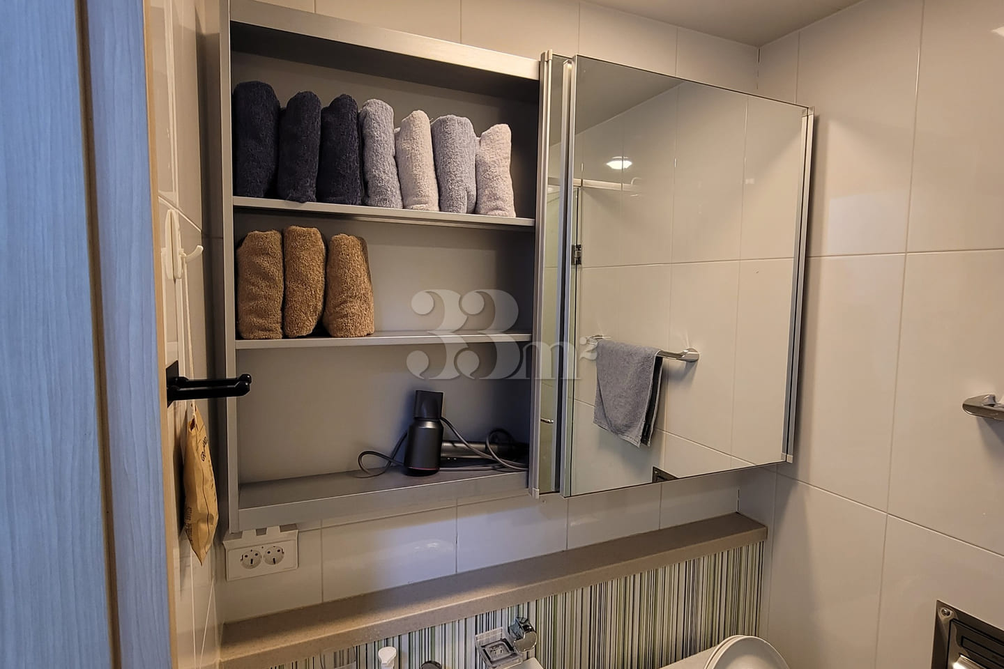Fully furnished unit near the National Tax Se 7th image