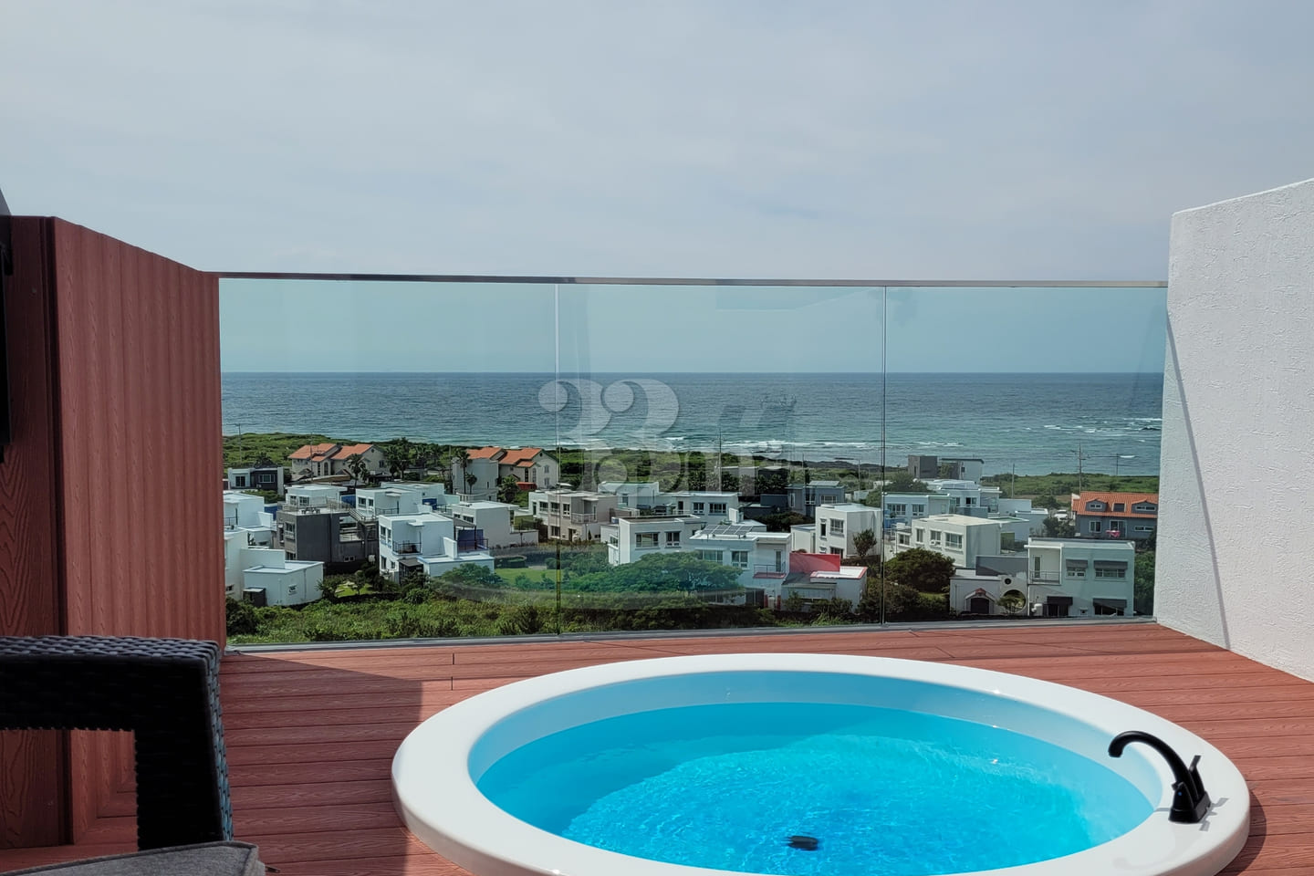 Fantastic Ocean View Luxury Home 2th image