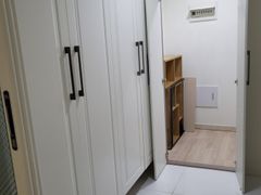 산과 계곡이 흐르는 집 12번째 이미지