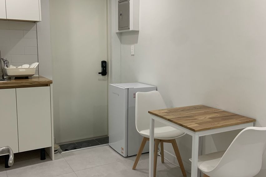 다가구주택 202호