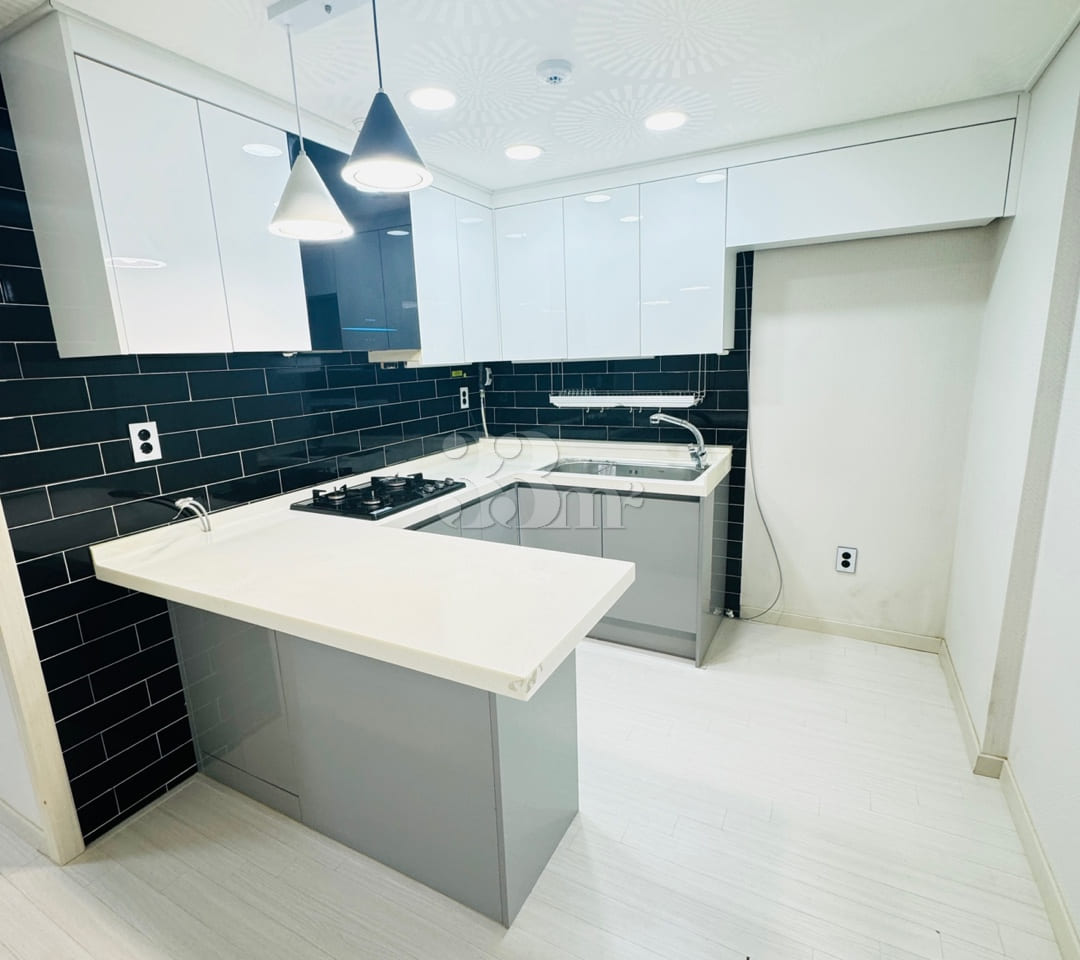 Dongil 22 ★ 3-Bedroom Unit Near Hwagok Statio 1th image