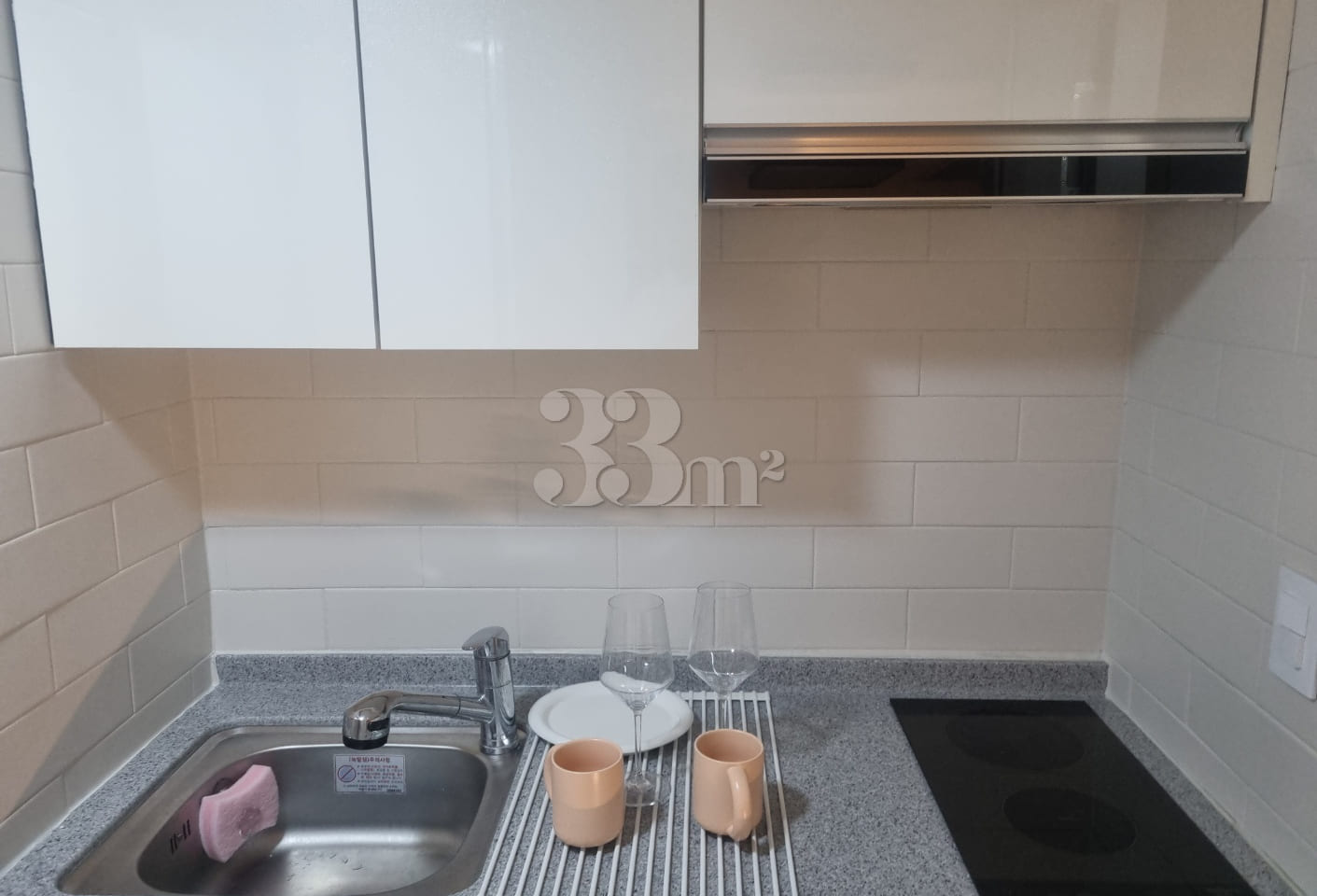 New studio apartment, 5 minutes from Seoul Na 17th image