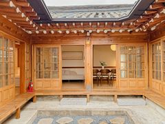 Hanok near Hansung University Station in Seon 1th image