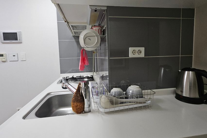 별똥별하우스 푸르24층