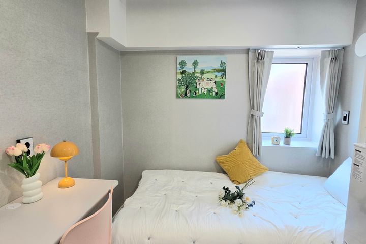 Sinchon, Hongdae, Severance 3th image