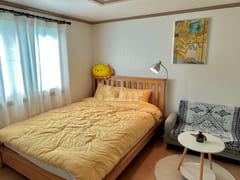 Comfortable 1.5 Room #203 0th image
