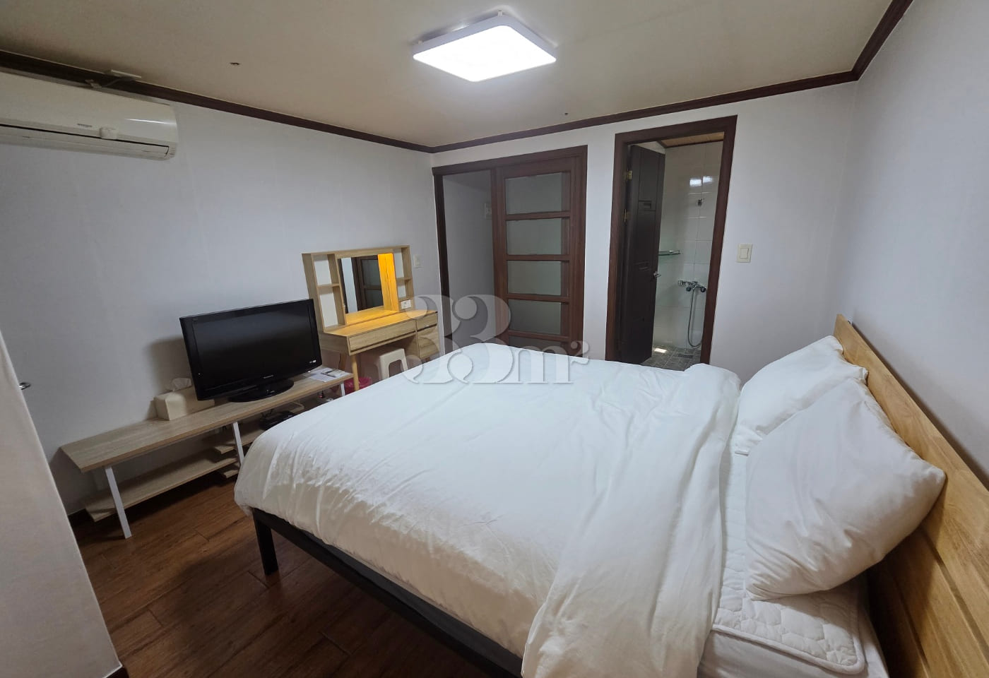 Sihwa Industrial Complex Accommodation: 2- an 11th image