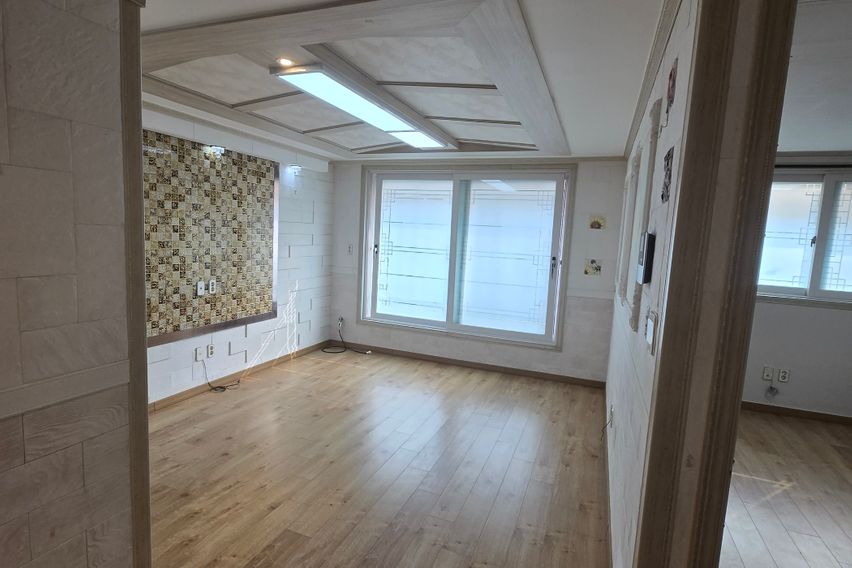 예쁘고  깨끗한 투룸 0번째 이미지