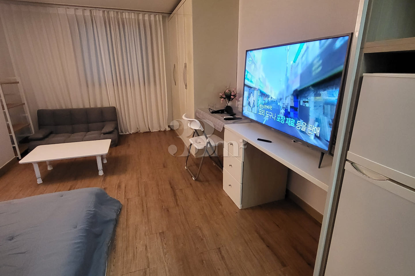 Lia House 0th image