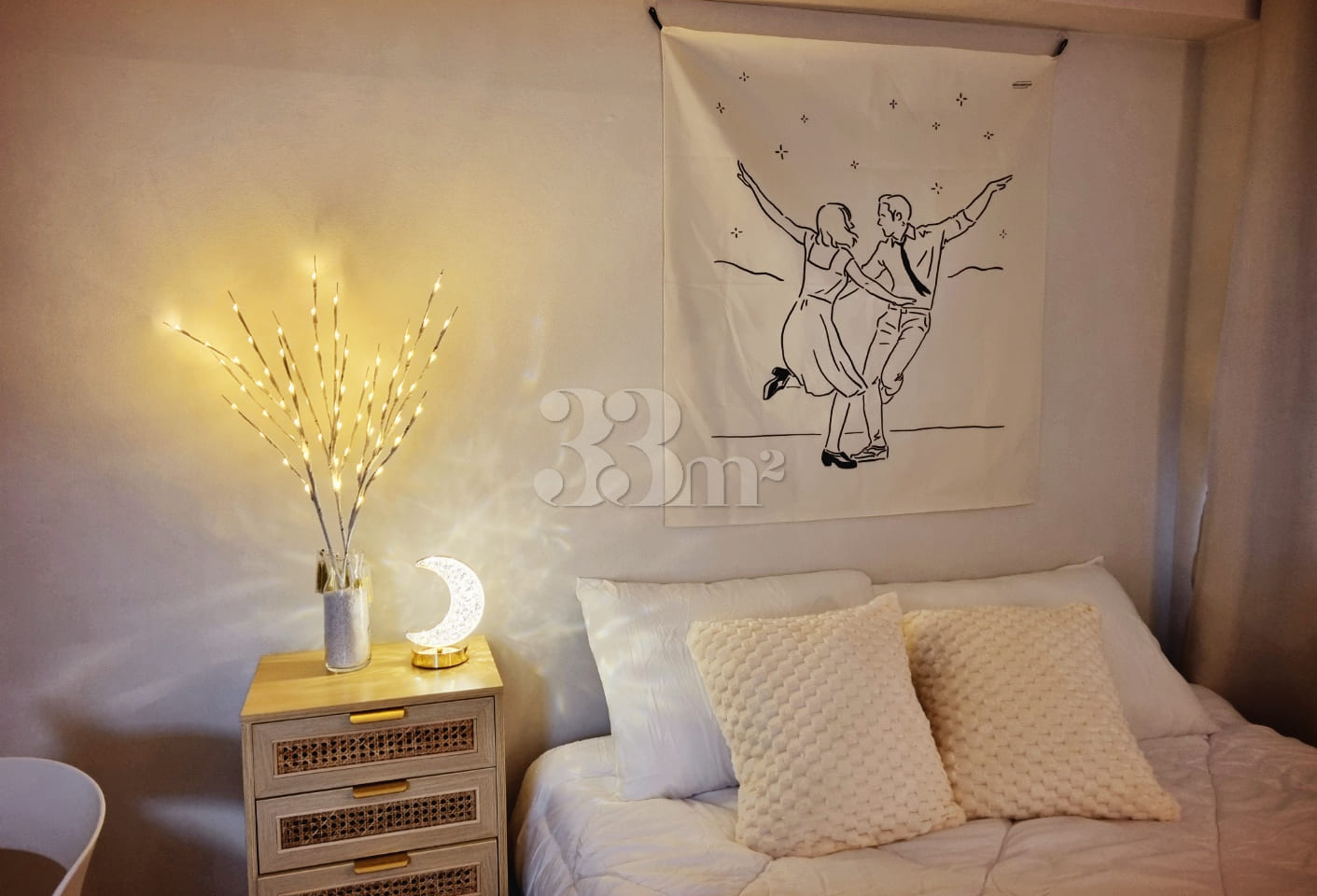 A cozy, charming home 1th image