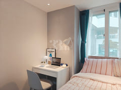Deluxe Single Room 1 11th image
