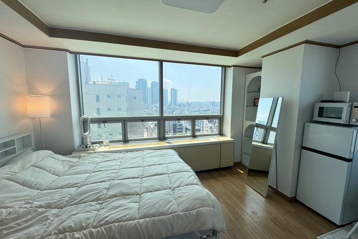 홍대 초역세권 시티뷰🌆 3번째 이미지