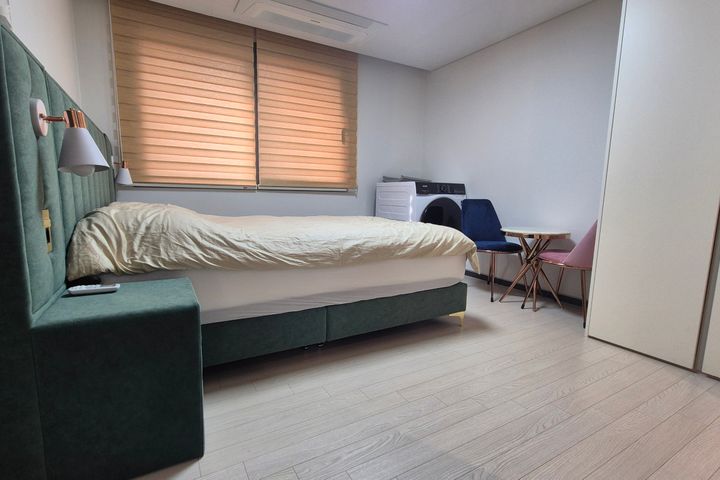 Three-room, fully furnished, Royal Foret 3 2th image