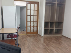 Room 403 0th image