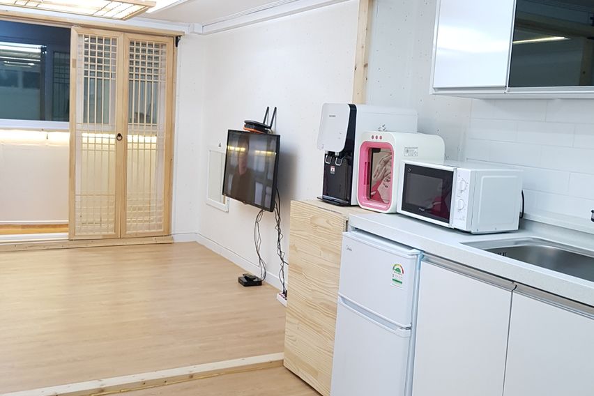 기쁨집~한옥마을걸어9분