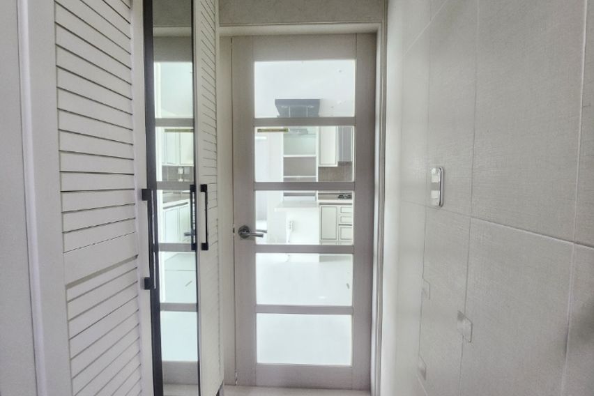 채광가득큰길가🚘방3 7번째 이미지