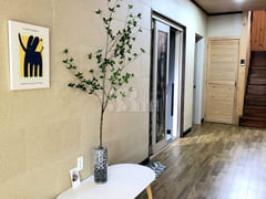 ✅️ Private house, 3 bedrooms, suitable for la 2th image