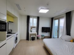 Yangyang Beach Hotel, Fully Furnished, Option 2th image