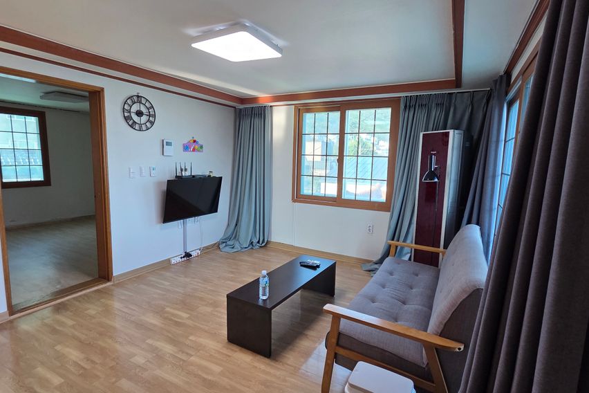 넓은 옥탑방있는 독채 0번째 이미지