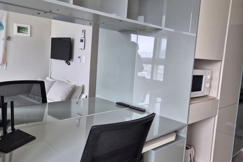 신촌역 2분거리 시티뷰