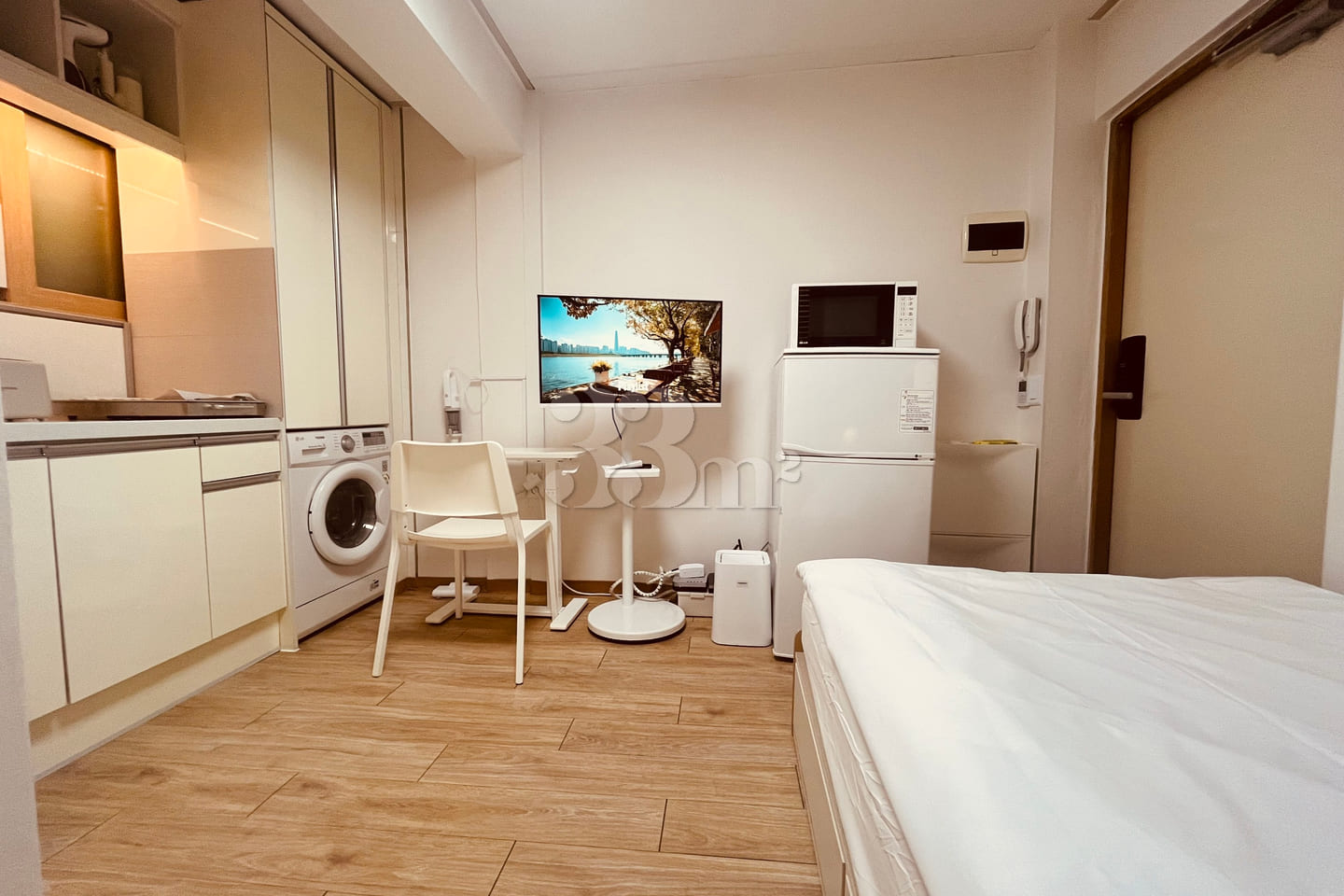 2-minute walk from Sinchon Station (Line 2) 4th image