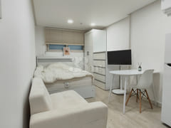 1-minute walk from Sillim Station, newly buil 6th image