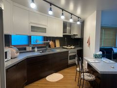 Clean three-room apartment in Wadong 9th image