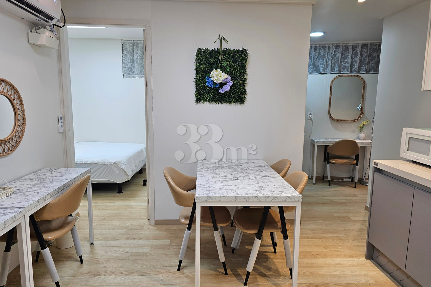 ❤️Newly built, fully furnished❤️202 10th image