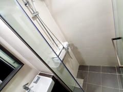 Modern Duplex, 11th Floor 9th image