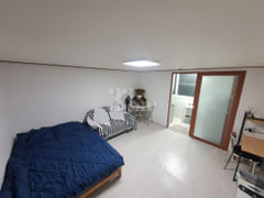 The prettiest room in Pohang. 0th image