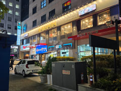 π Yeouido/Saetgang Officetel 17th image