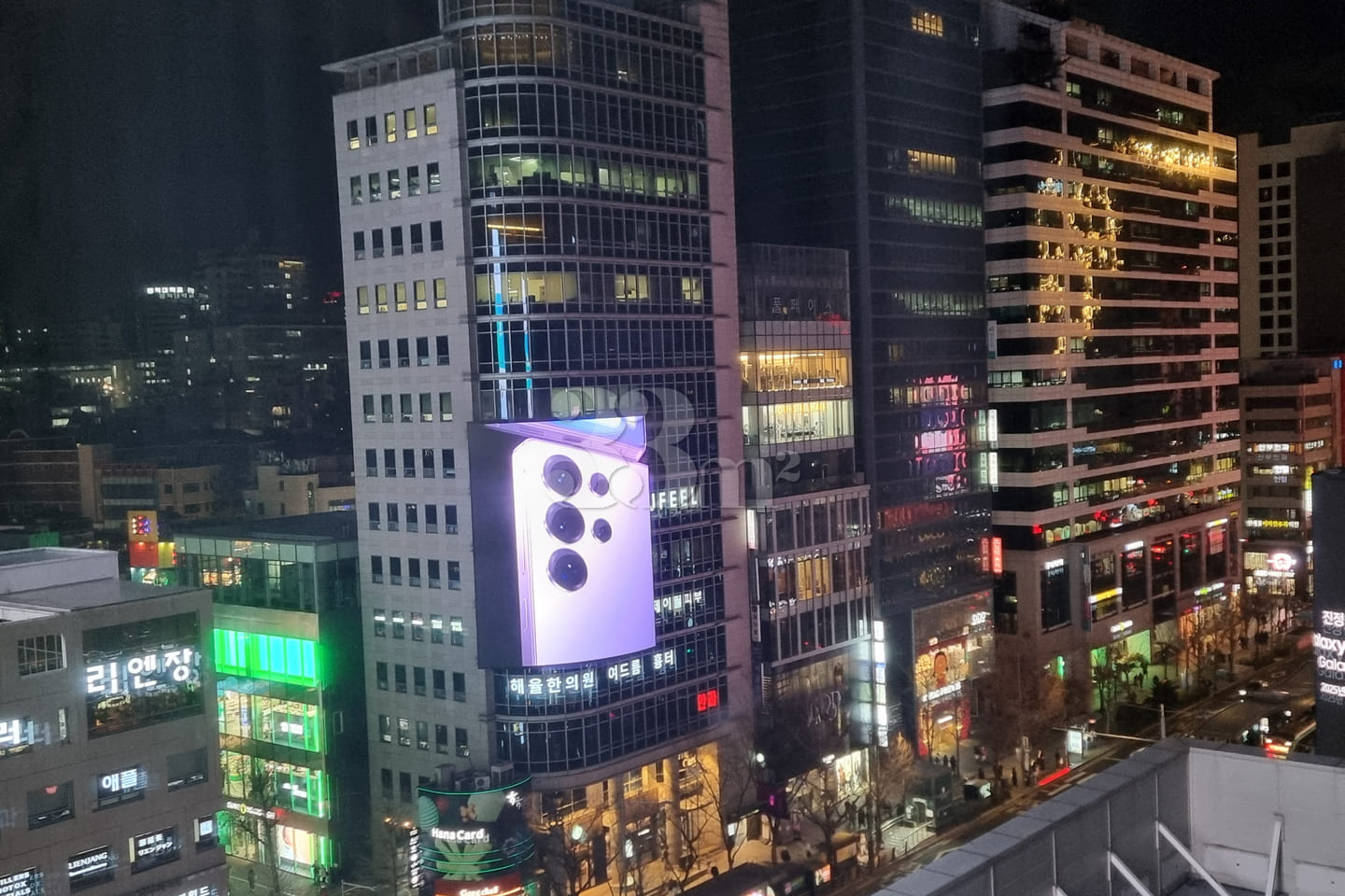 1 minute from Hongdae Station ❤️ Special Disc 16th image