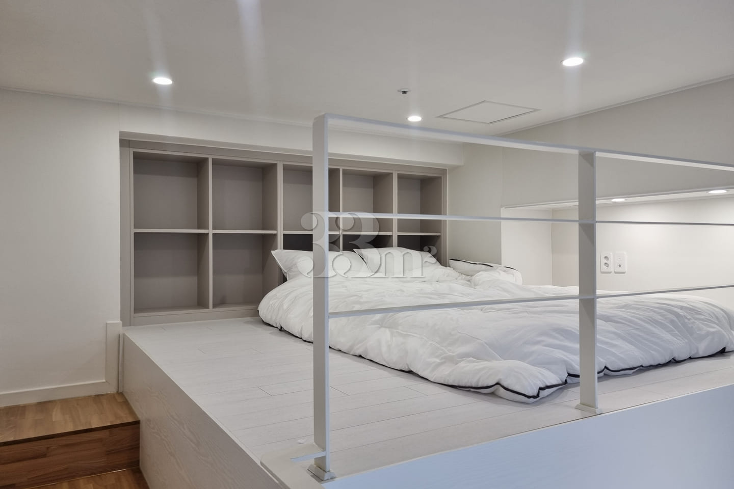 New Duplex Officetel near City Hall Station 4th image