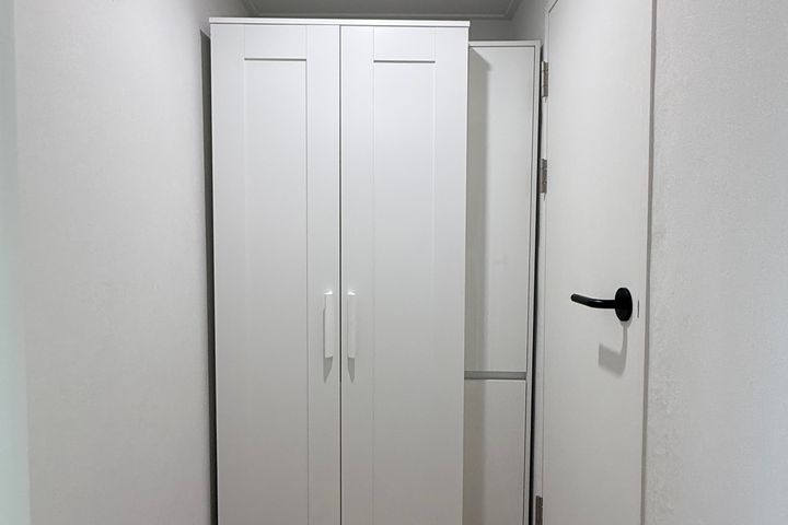 Stay On You, Unit 302 4th image