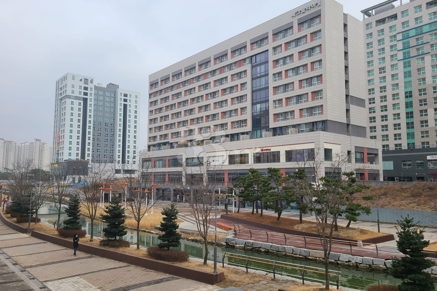 Stay in the Heart of Incheon Cheongna 14th image
