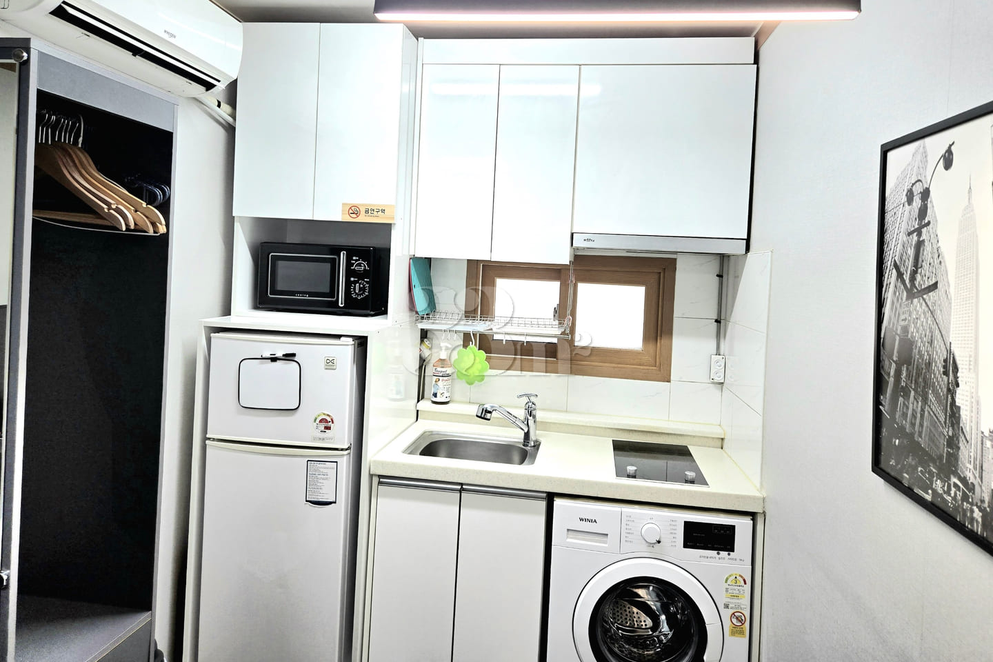 Cozy Studio in Mangwon (Unit 404) 13th image