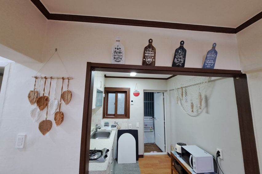 아파트1층18평,방2 