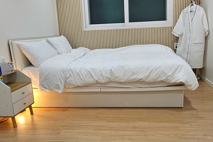 깔끔/리모델링/교통편리 0번째 이미지