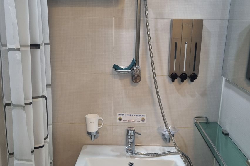 동묘앞역 5초 통창뷰 10번째 이미지