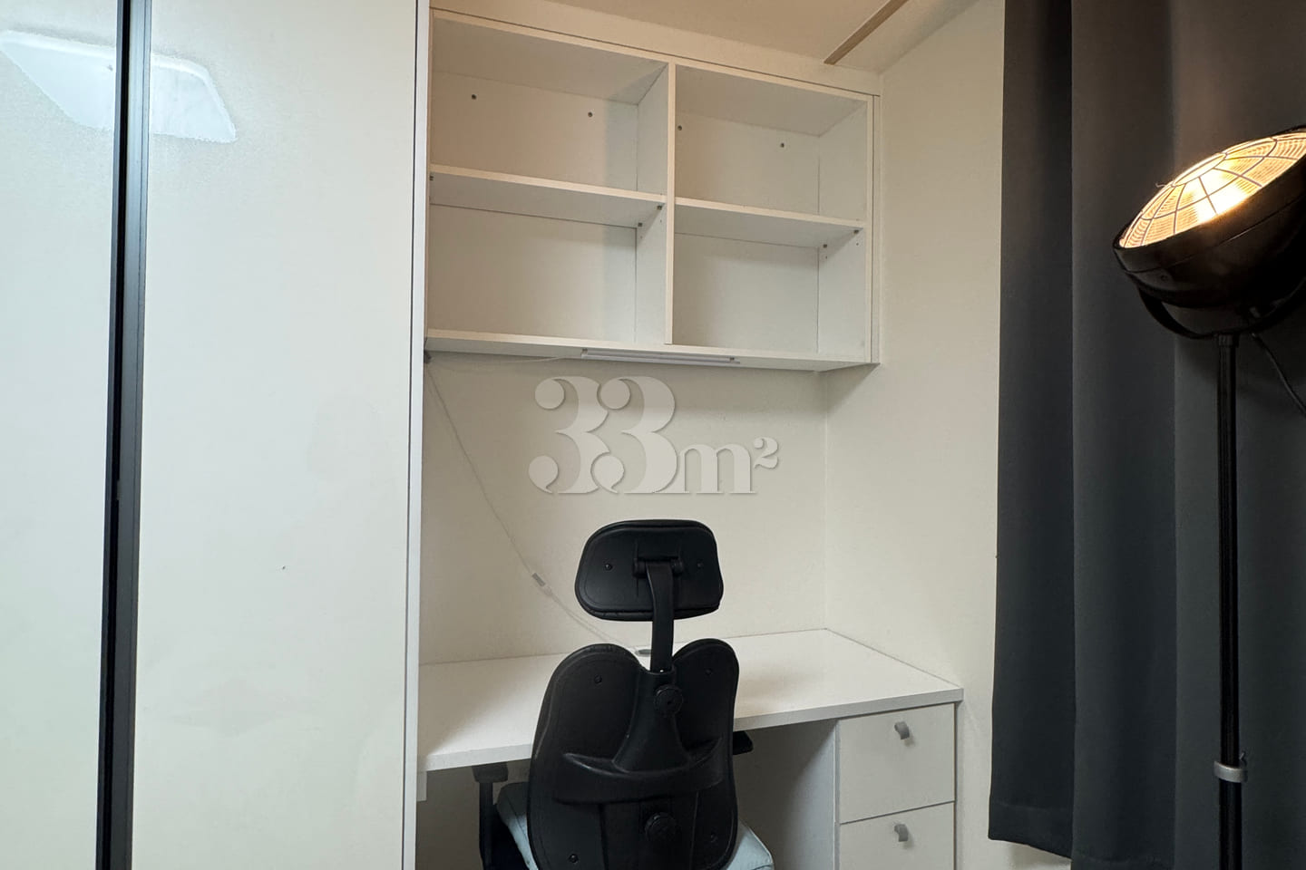 Studio apartment with a separate kitchen (Gwa 3th image