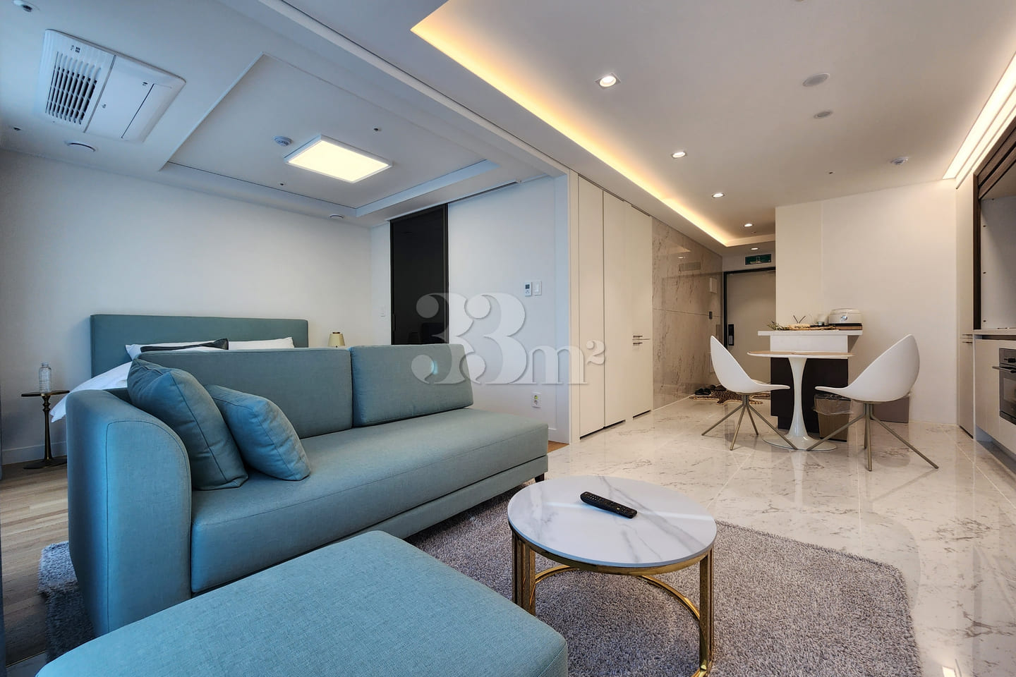 A dream-like penthouse 5th image
