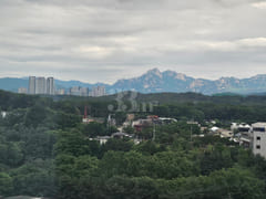 ♥️Sunrise over Bukhansan from Hwajeong Statio 12th image