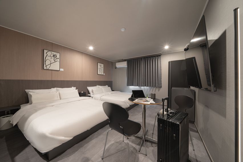 비지니스 트윈 1번째 이미지