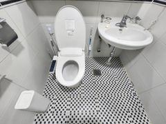 Quiet and clean with a mountain view. 4th image