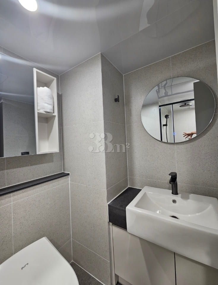 Spacious, fully furnished duplex in Euljiro 15th image
