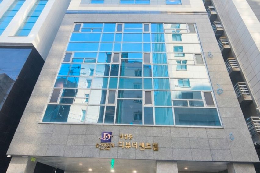 디뷰더센트럴 삼성 2룸