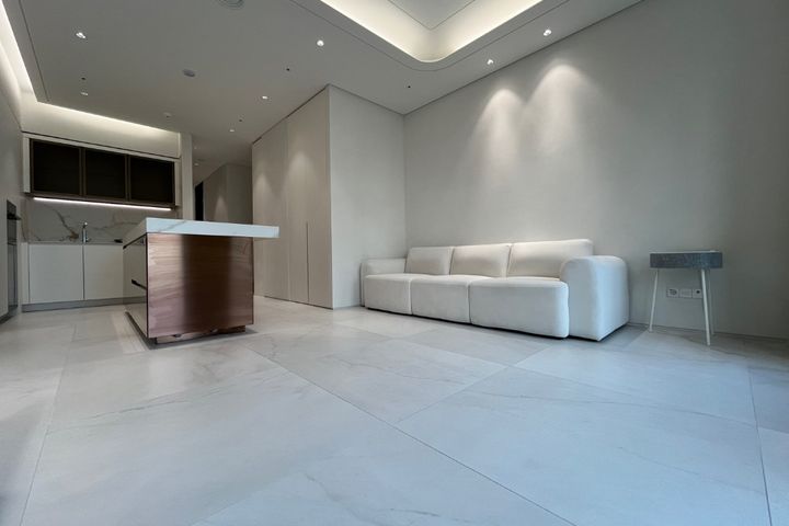 Cheongdam New Two-Room Apartment with Full Op 2th image